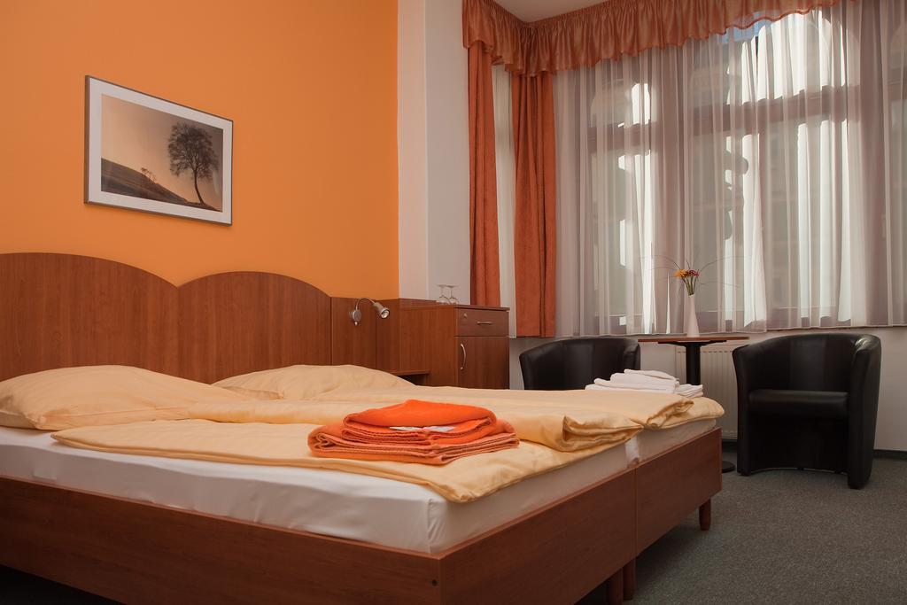 Hotel Antonietta Teplice Quarto foto
